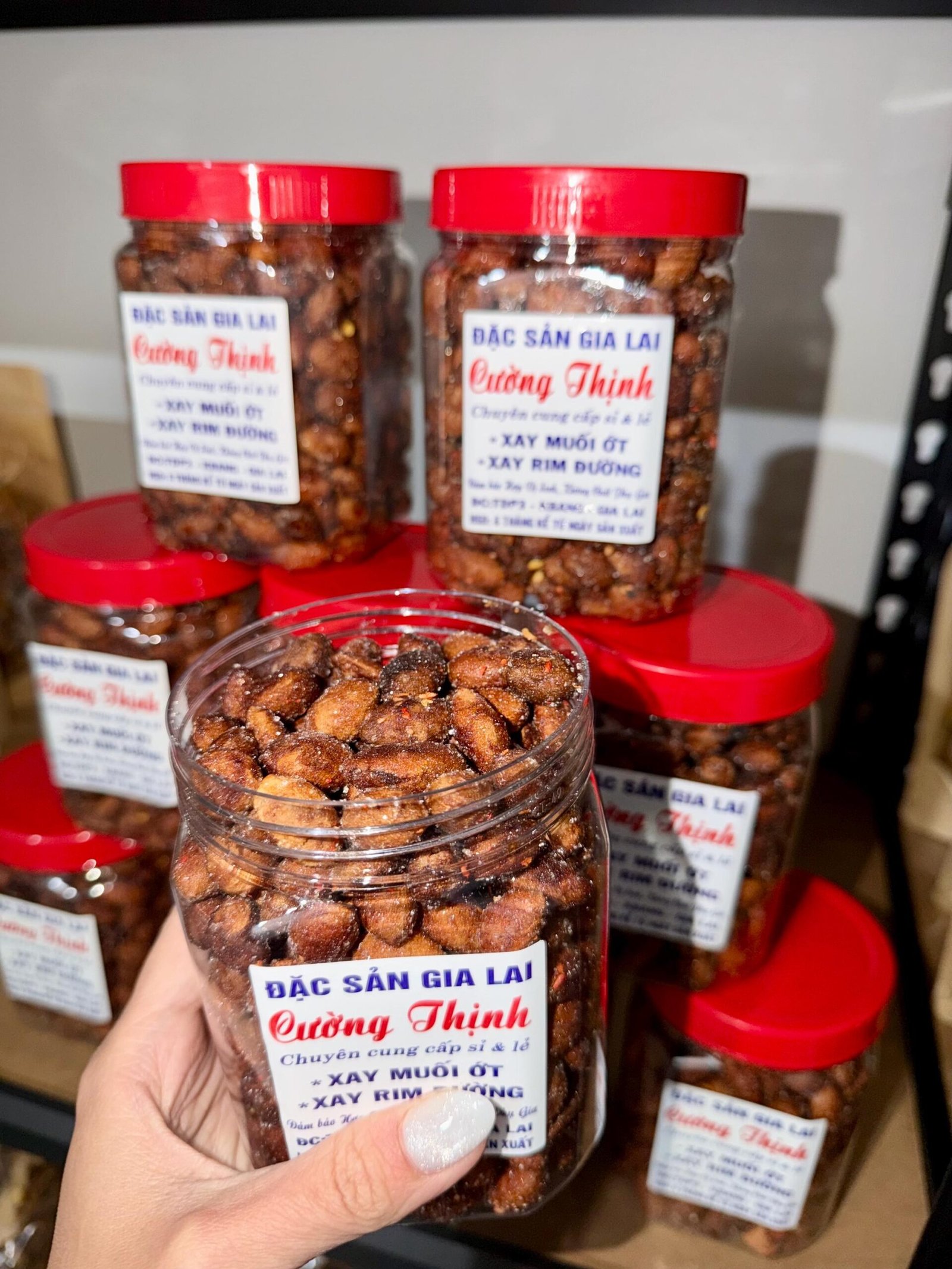 Vietnamese Xay Nhung with Chili Salt Crunchy Snack 300g
