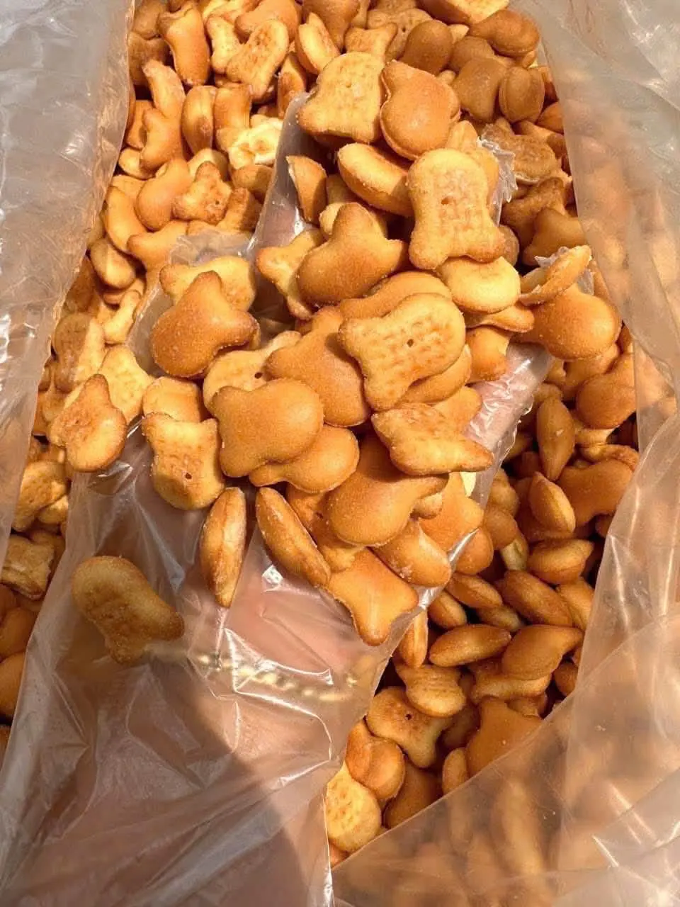 Close up of crispy Vietnamese Bear Cream Cookies