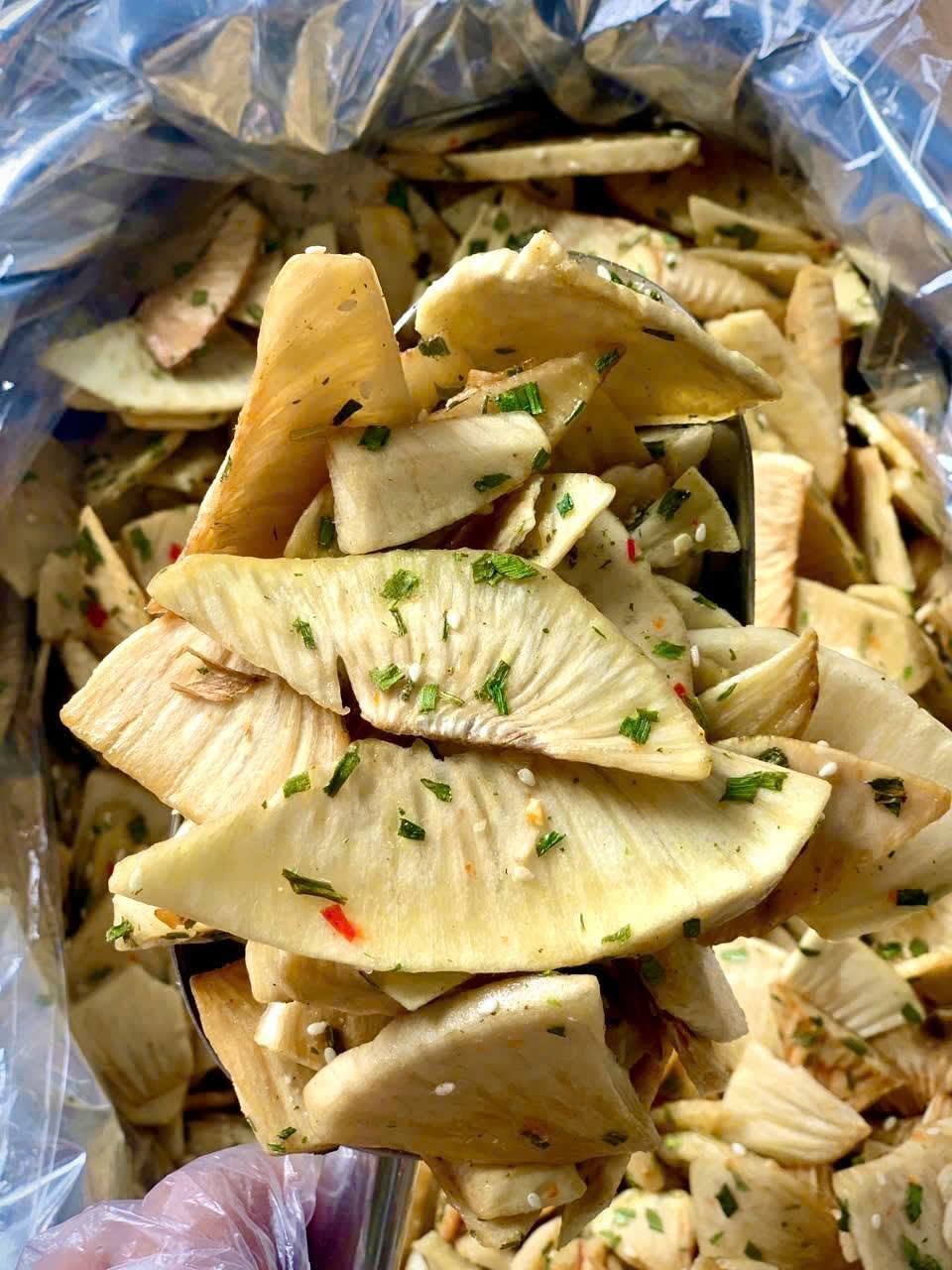 Vietnamese Savory Breadfruit Chips