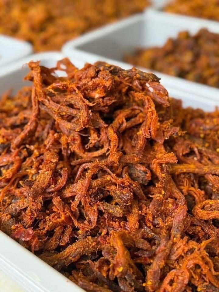 Vietnamese Soft Shredded Beef Jerky 200g close-up