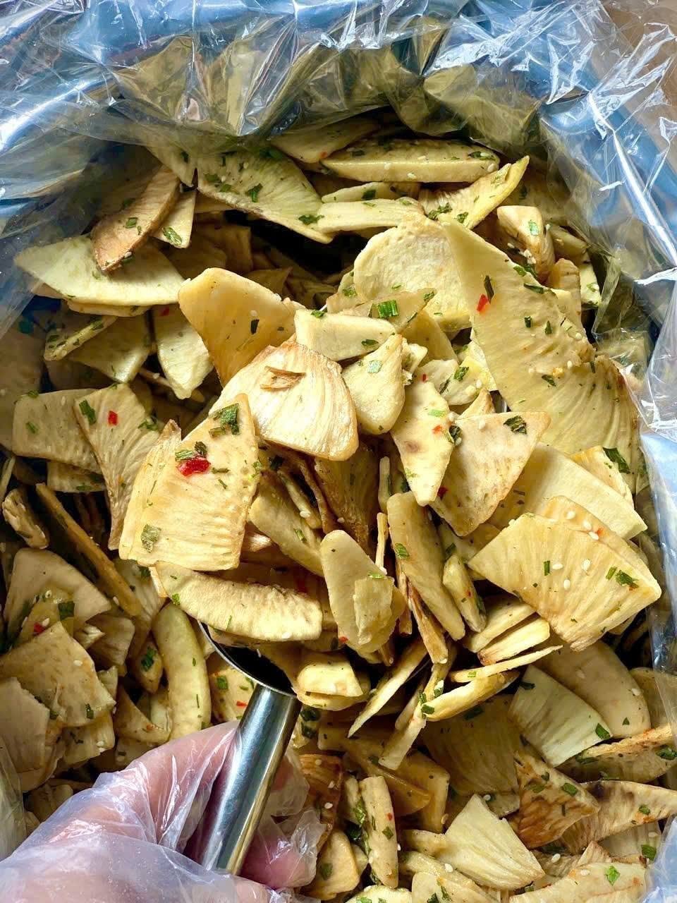Vietnamese Savory Breadfruit Chips with Fish Sauce